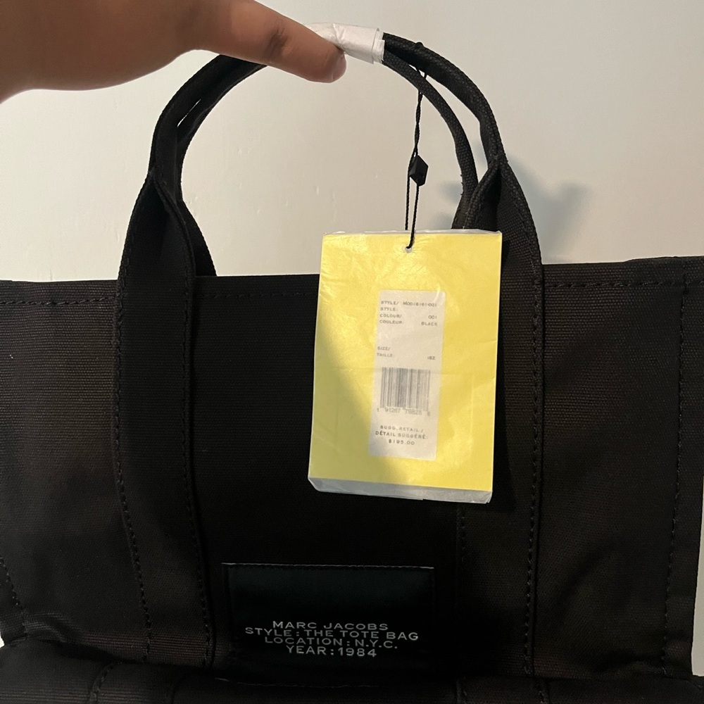 The canvas medium tote bag (brand new, never used)